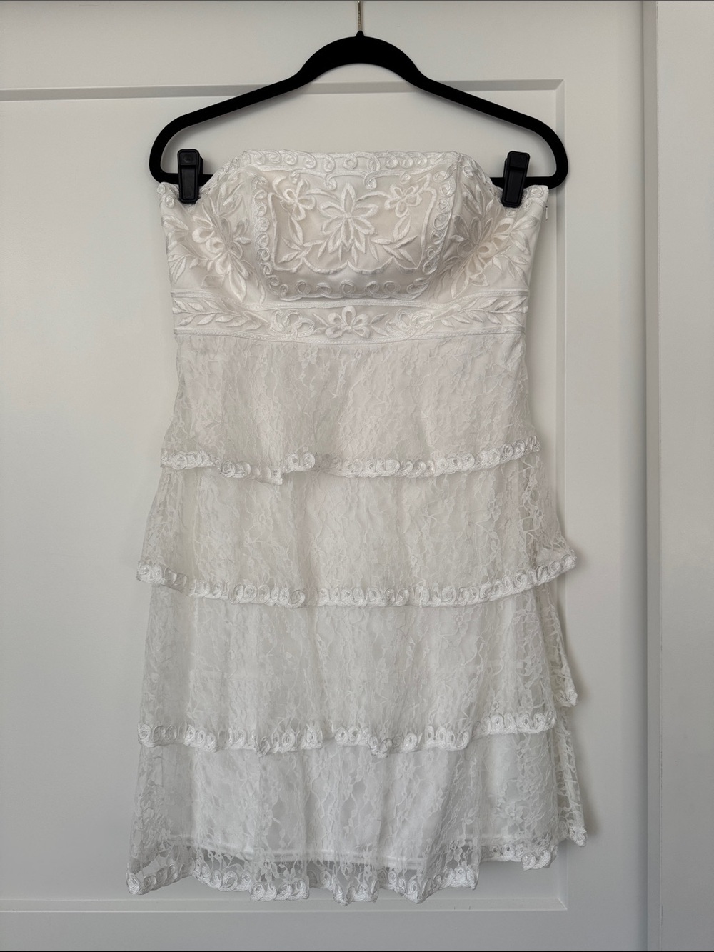 Sue Wong Lace Tiered Strapless Dress in White with Soutache Details
